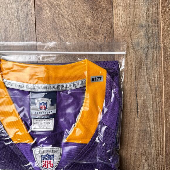 Minnesota Vikings Jersey Men's XL Purple Reebok Brett Favre Athletic Football - Picture 11 of 11
